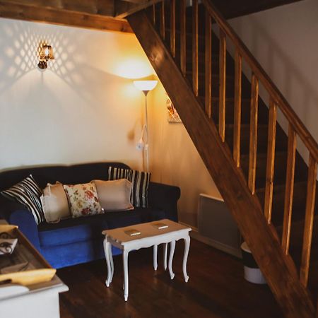 Hostal Les Puvinieres Breuil-Barret Exterior foto