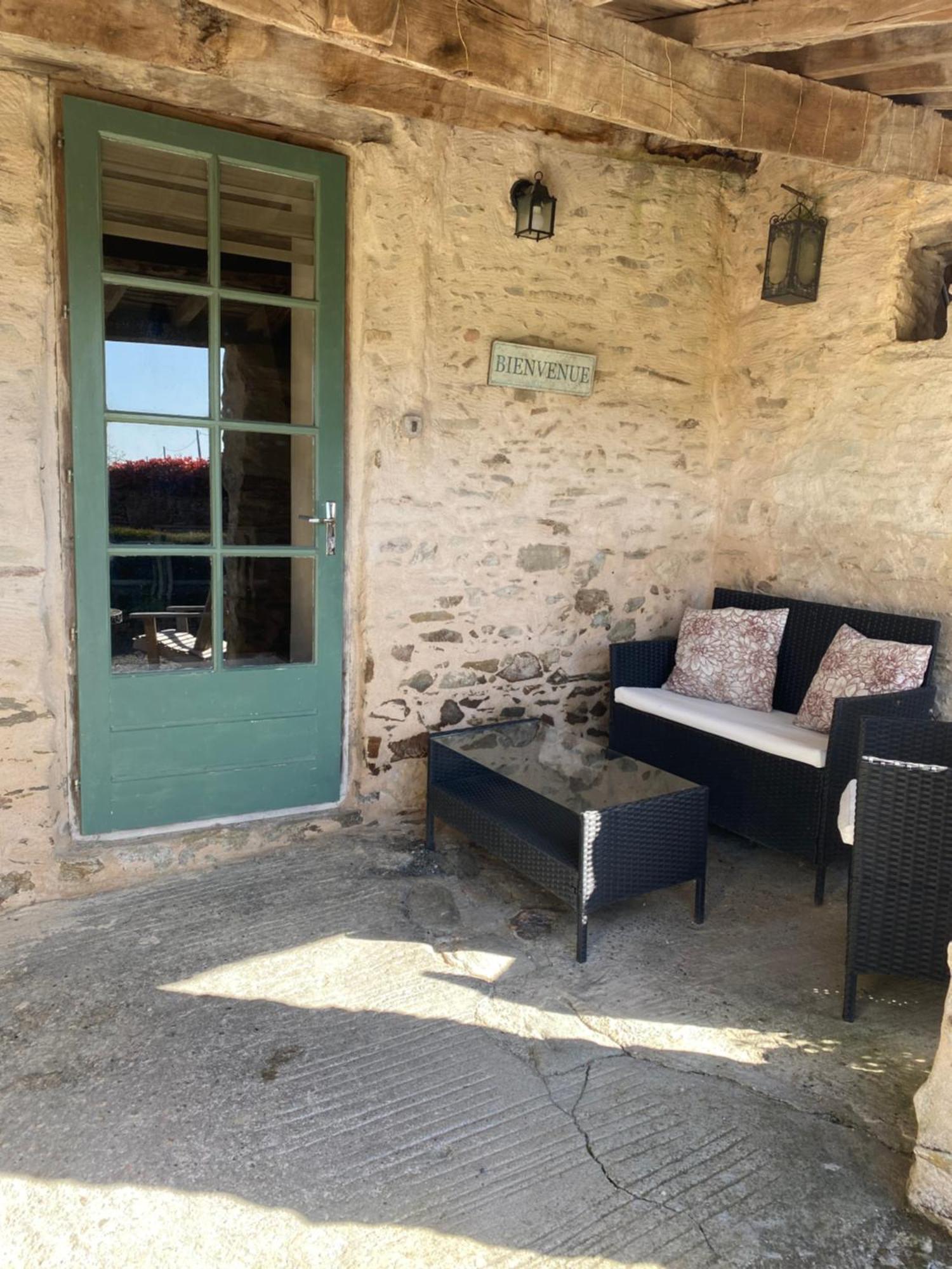 Hostal Les Puvinieres Breuil-Barret Exterior foto