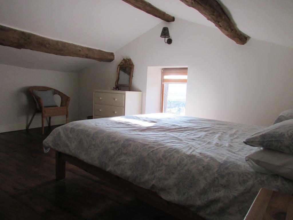 Hostal Les Puvinieres Breuil-Barret Exterior foto